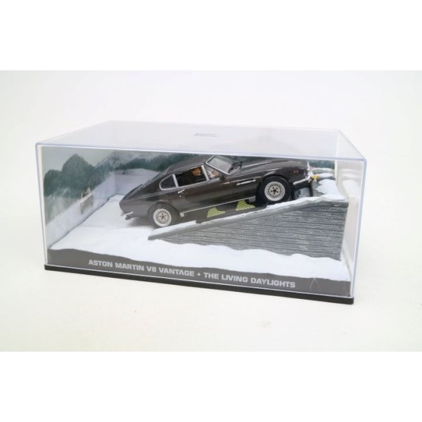 Aston Martin V8 Vantage ''The Living Daylights'' 007