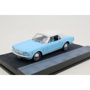 Ford Mustang Convertible ''Thunderball'' 007