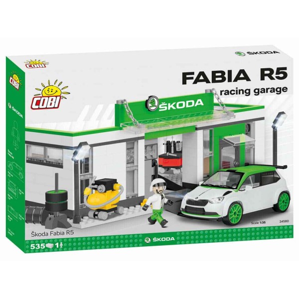 Skoda Fabia R5 Racing Garage