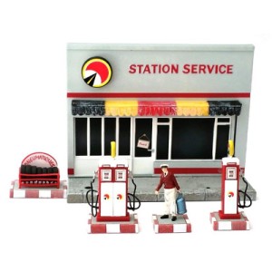 Diorama Station Service