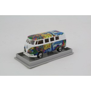Volkswagen T1B Kombi ''Hippie Bus''